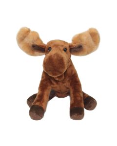 Kleiner sitzender Kuscheltier Elch Sigmund von Douglas Cuddle Toys aus braunem Plüsch mit einem weichen hellbraunem Geweih.